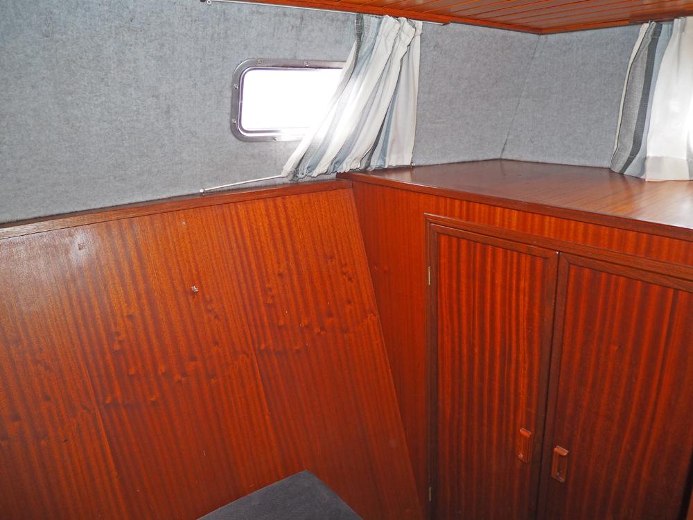Aft cabin, Accommodation